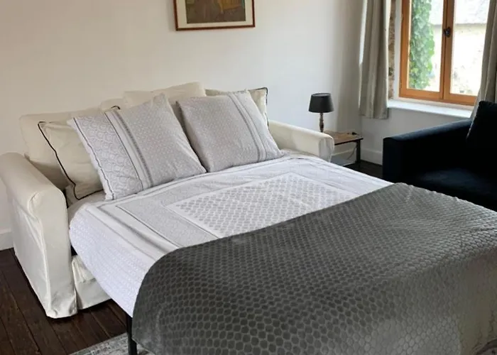 Les Rouges Terres - La Vieille Grange Hébergement de vacances *