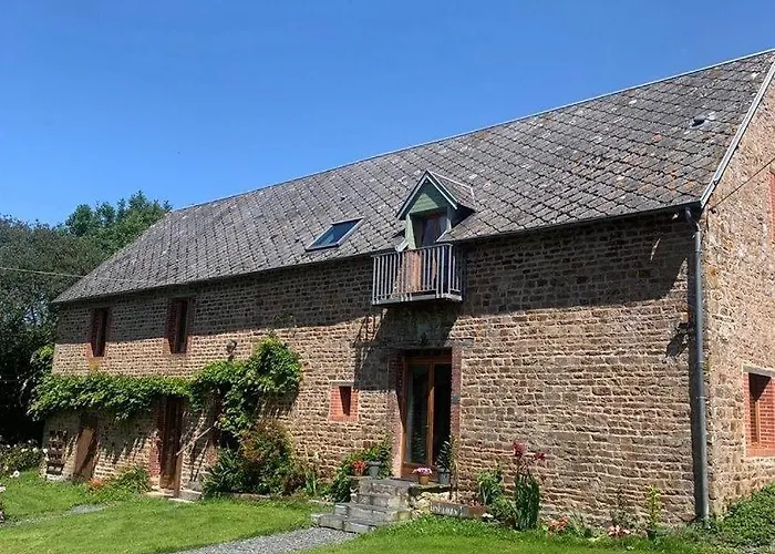 Les Rouges Terres - La Vieille Grange Saint-Amand (Manche)